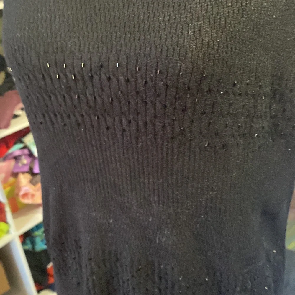 Kim Rogers sweater - Picture 3 of 5